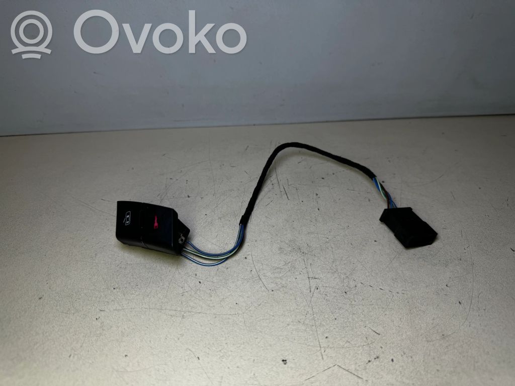 Audi A6 S6 C5 4B Central locking switch button 