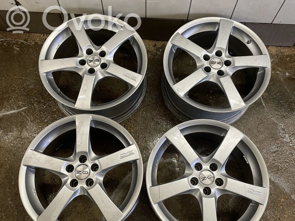 Volkswagen Golf IV Jantă aliaj R17 