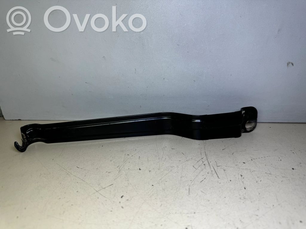 Volvo V70 Soporte para la batería 