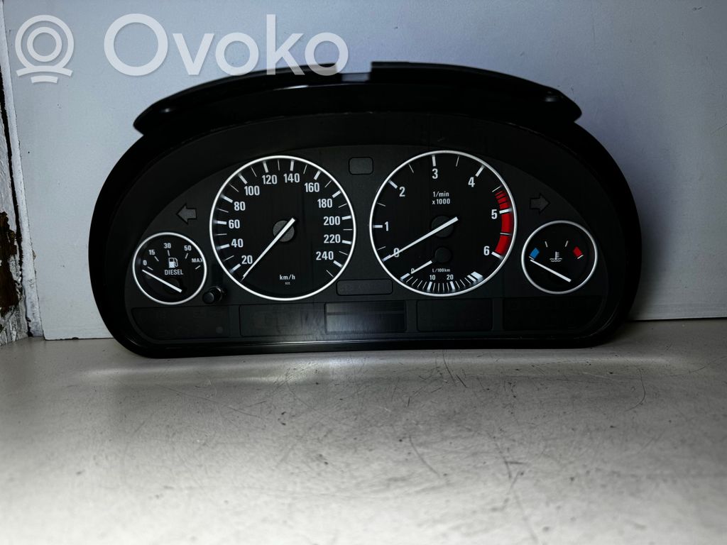 BMW 5 E39 Tachimetro (quadro strumenti) 
