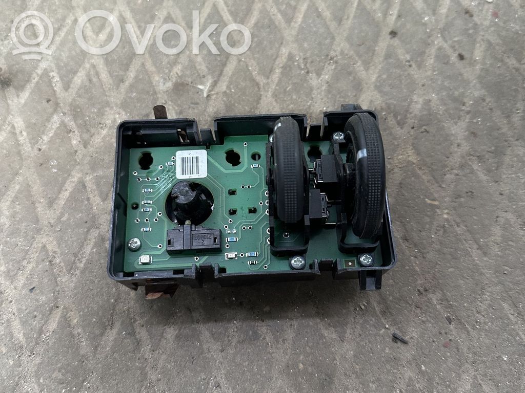 Chrysler Voyager Headlight level height control switch 