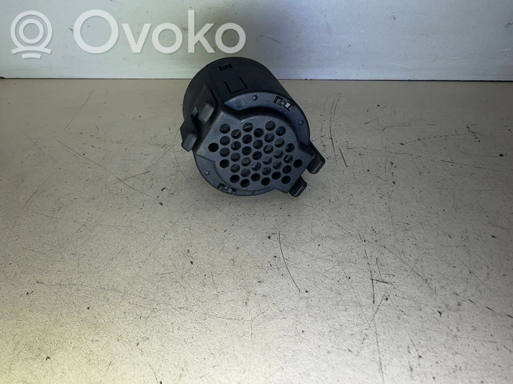 Parking PDC sensor speaker   8350349,65818350349
