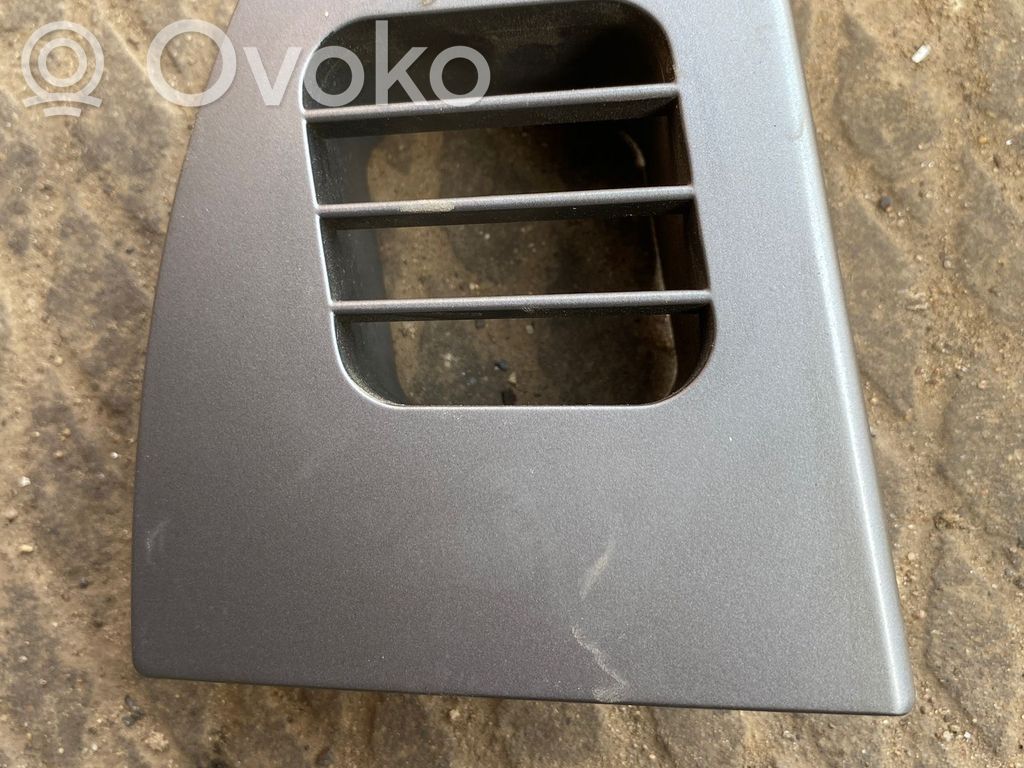 Šoninės oro grotelės   6422700714713,14121810