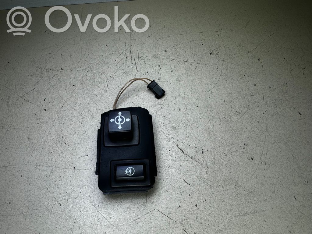 Steering wheel adjustment switch   6911535,61316911525,6911525,03200700,600425