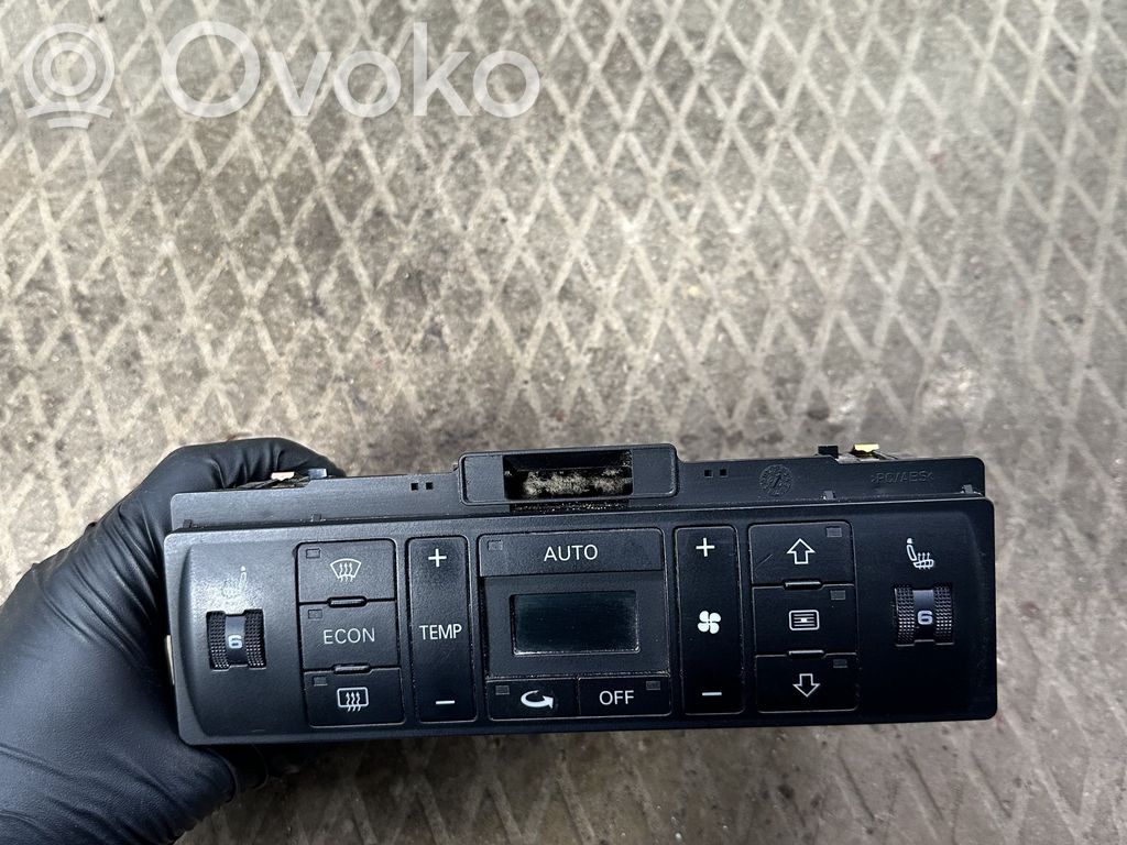 Audi A4 S4 B5 8D Climate control unit 