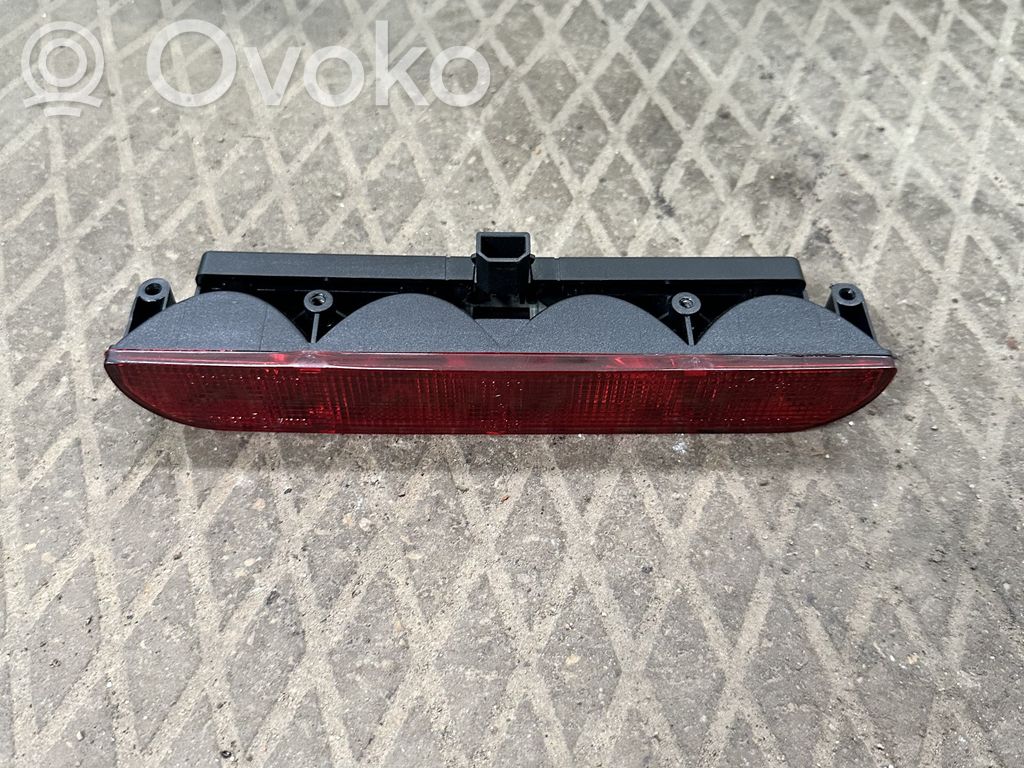 Audi A4 S4 B5 8D Third/center stoplight 