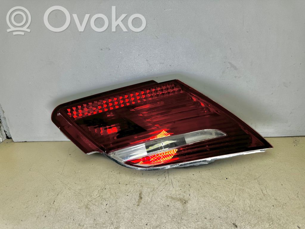 BMW 7 E65 E66 Takaluukun takavalot 