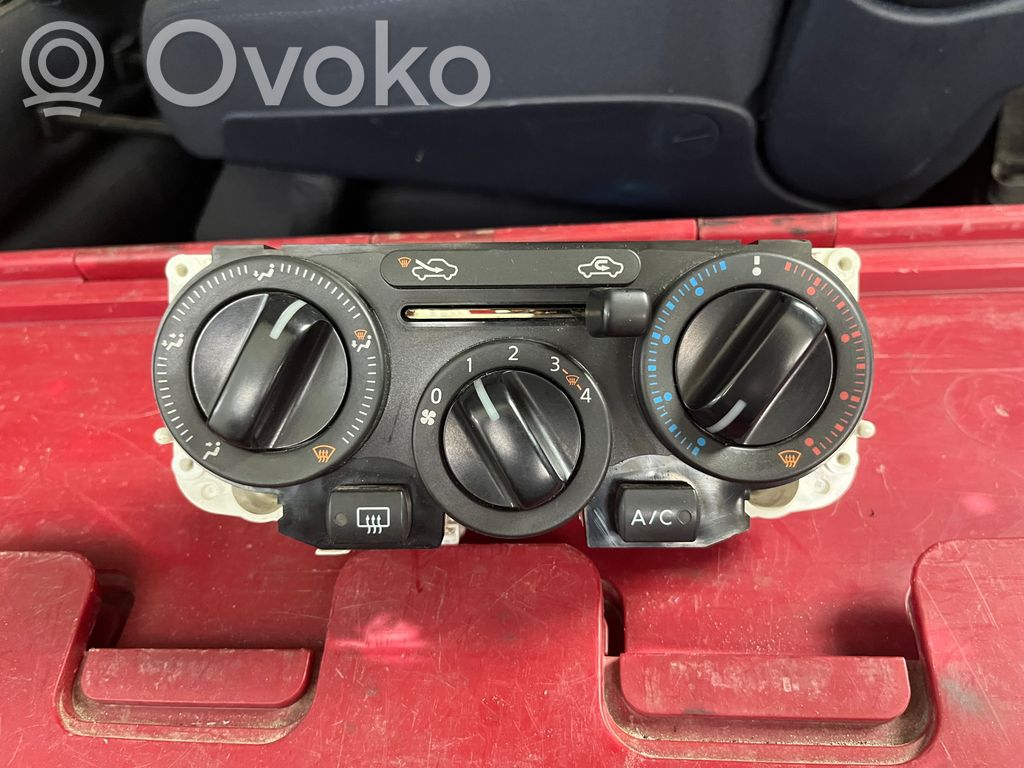 Interior fan control switch   N103009C