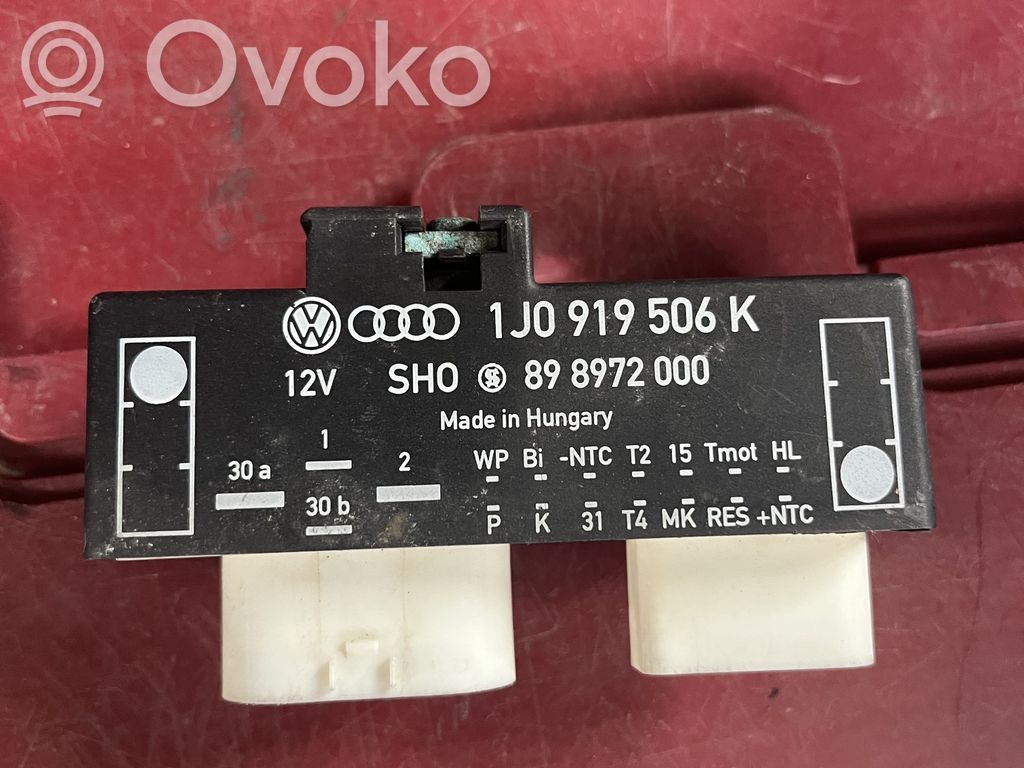 Volkswagen Golf IV Sterownik / Moduł wentylatorów 
