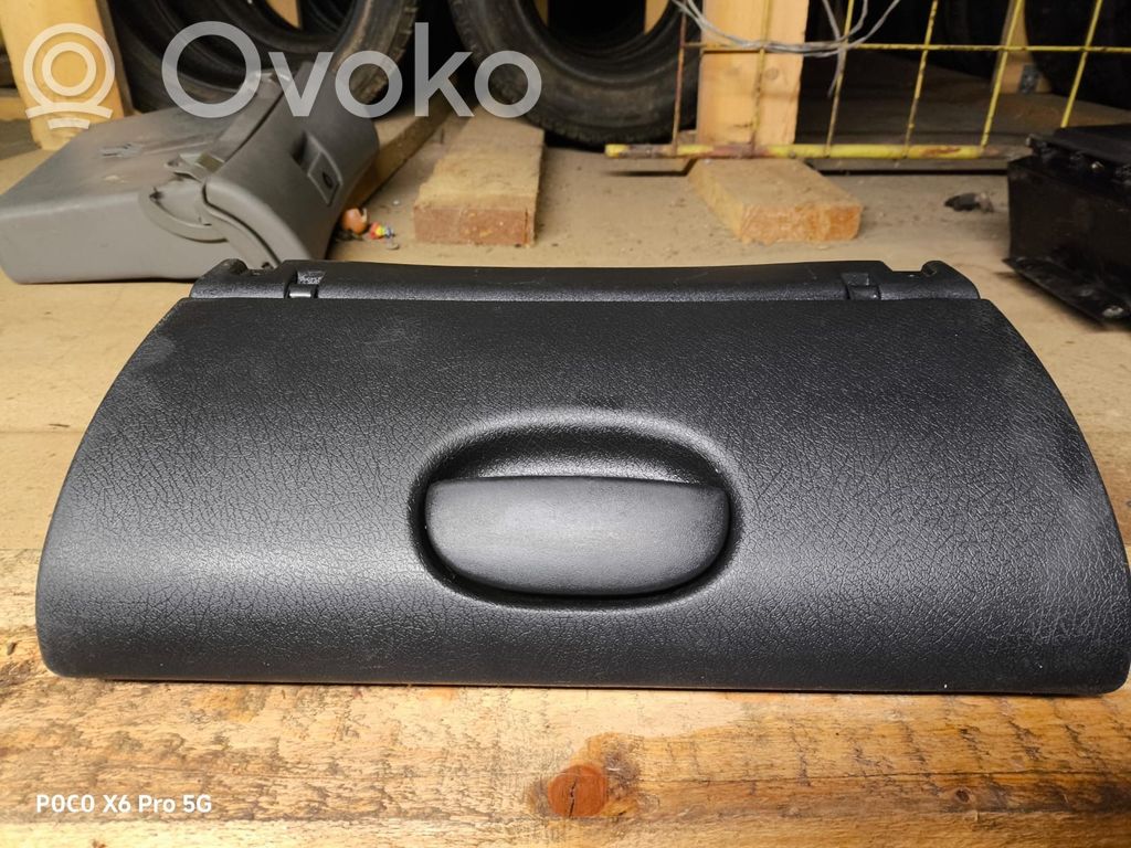 Opel Corsa B Daiktadėžė 