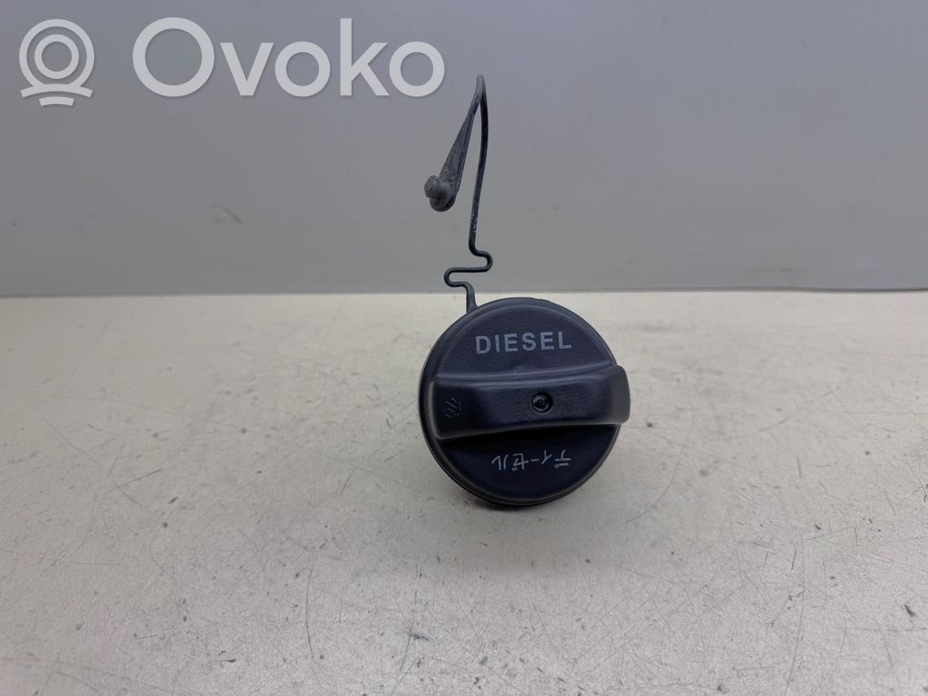 Toyota Land Cruiser (J120) Einfülldeckel für den Kraftstofftank 