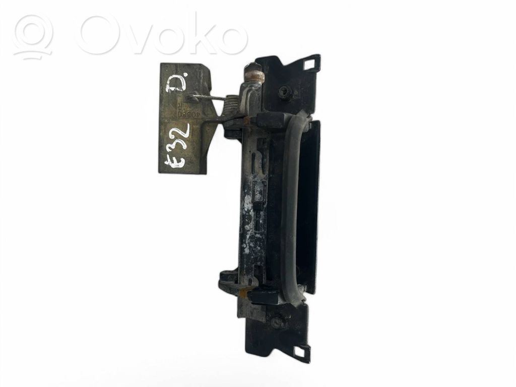 Manecilla externa puerta trasera   51221928208,1928208