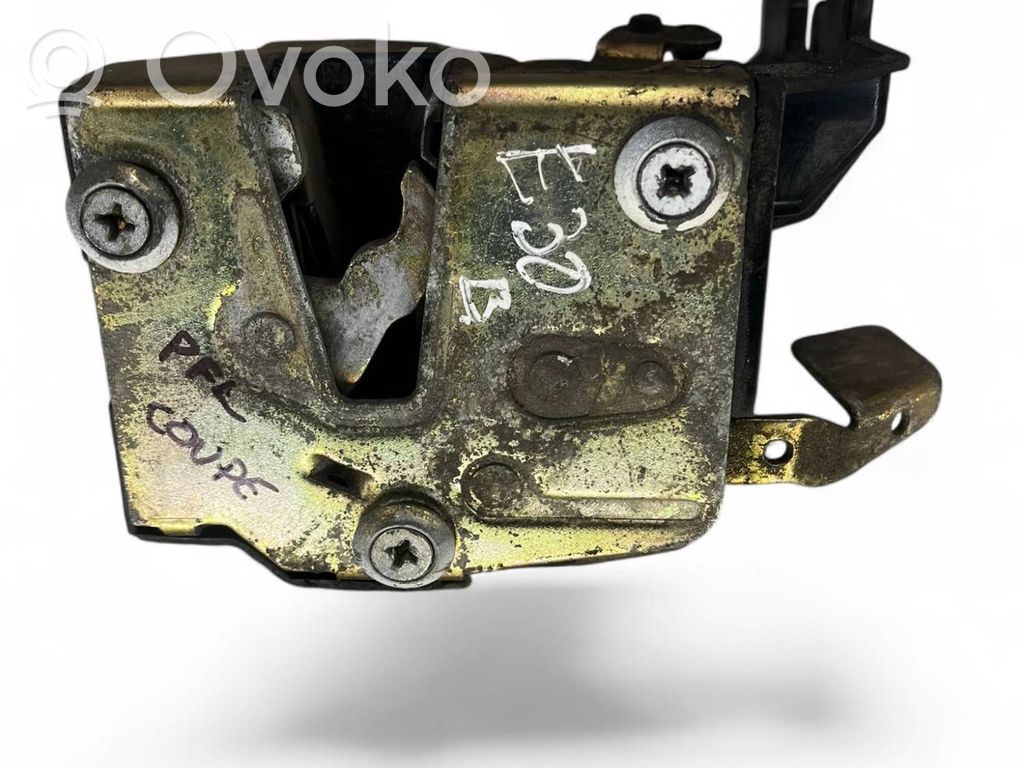 BMW 3 E30 Front door lock 