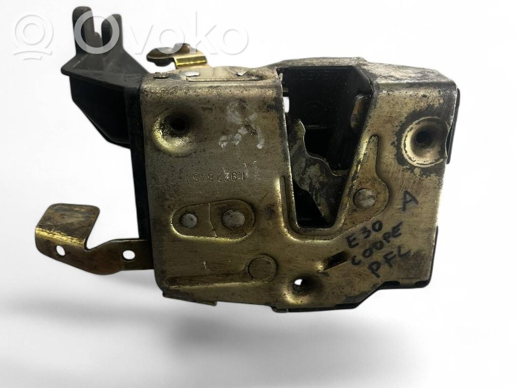 BMW 3 E30 Front door lock 