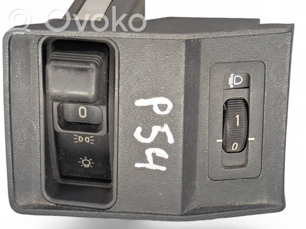 BMW 5 E34 Light switch 