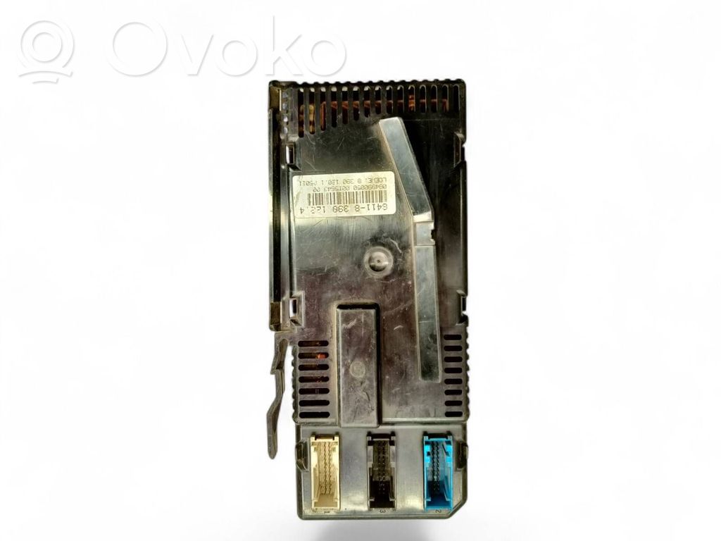 BMW 5 E34 Air conditioning/heating control unit 