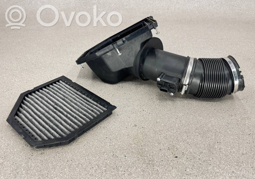 BMW M5 Obudowa filtra powietrza 