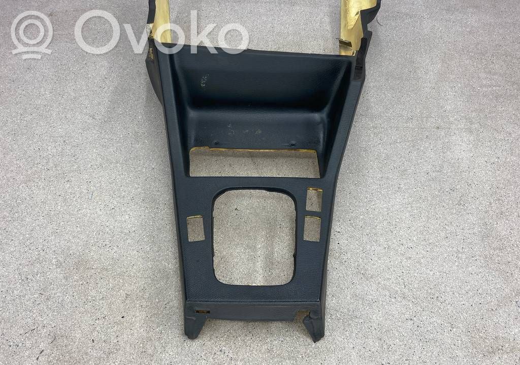 Center console   1941830,51161941830,1884244,1923939