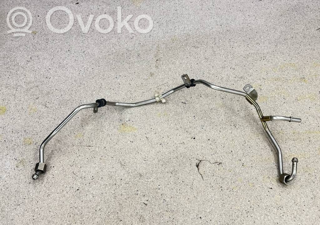 BMW M6 Fuel line pipe 