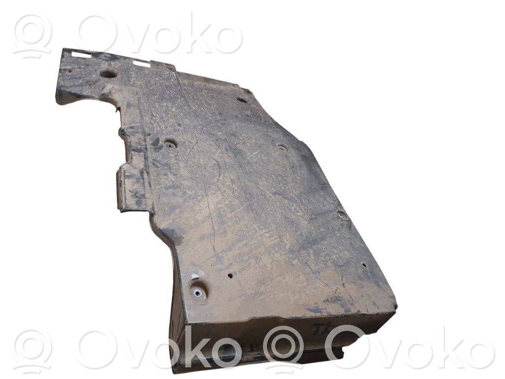 Engine splash shield/under tray   5Q0825506F