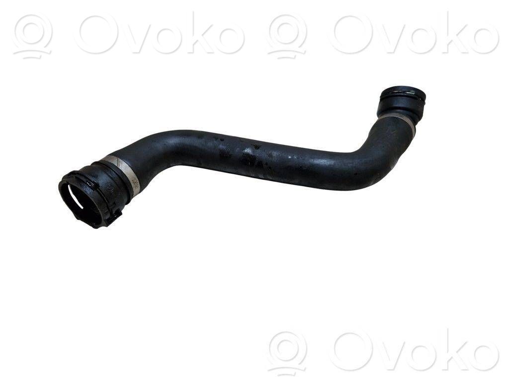 BMW 5 F10 F11 Conductă/furtun lichid de răcire motor 