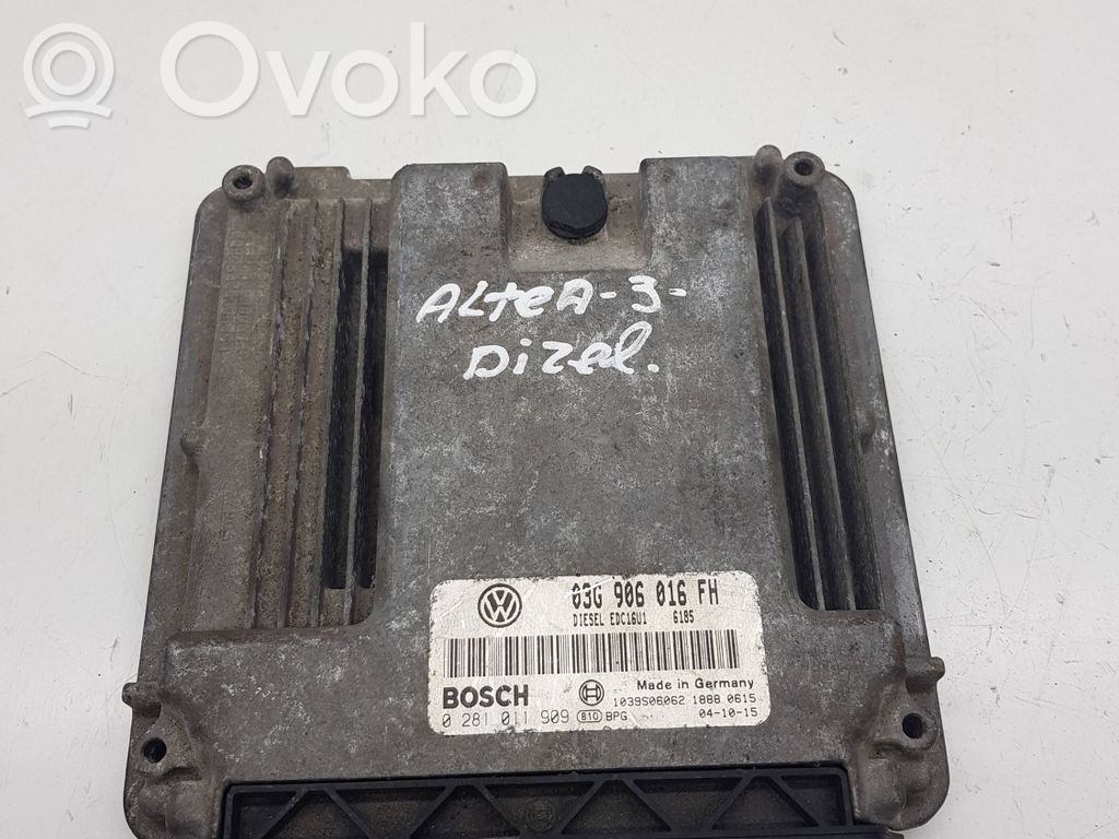 Volkswagen Touran I Engine control unit/module 