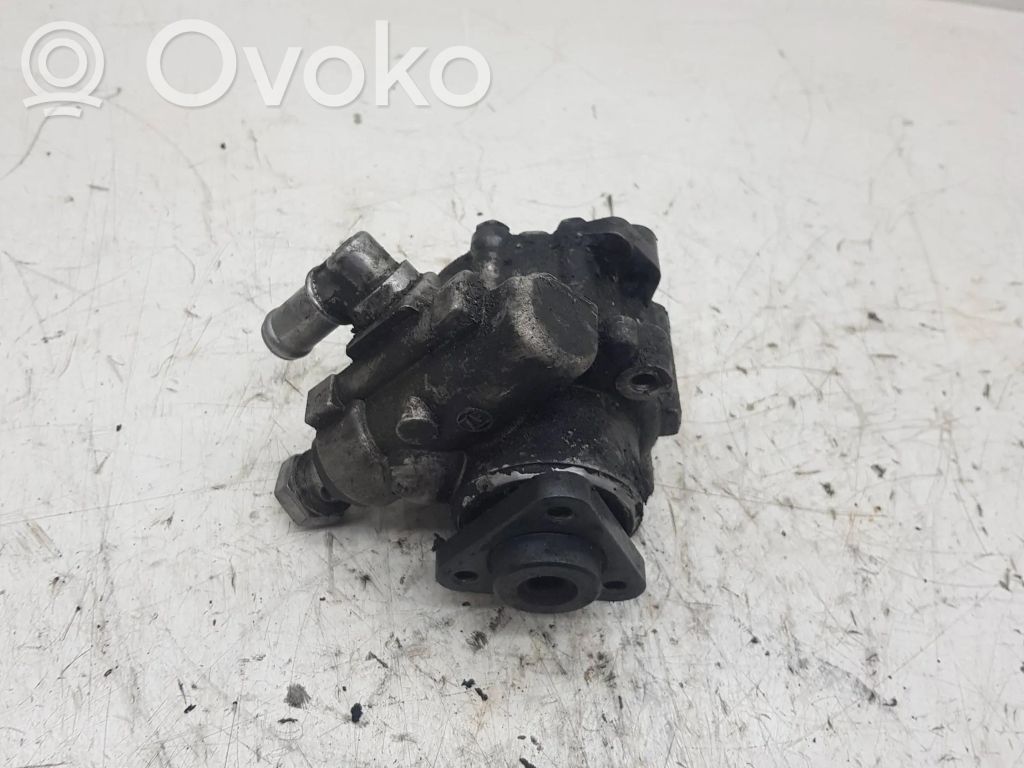 Audi A6 S6 C6 4F Power steering pump 