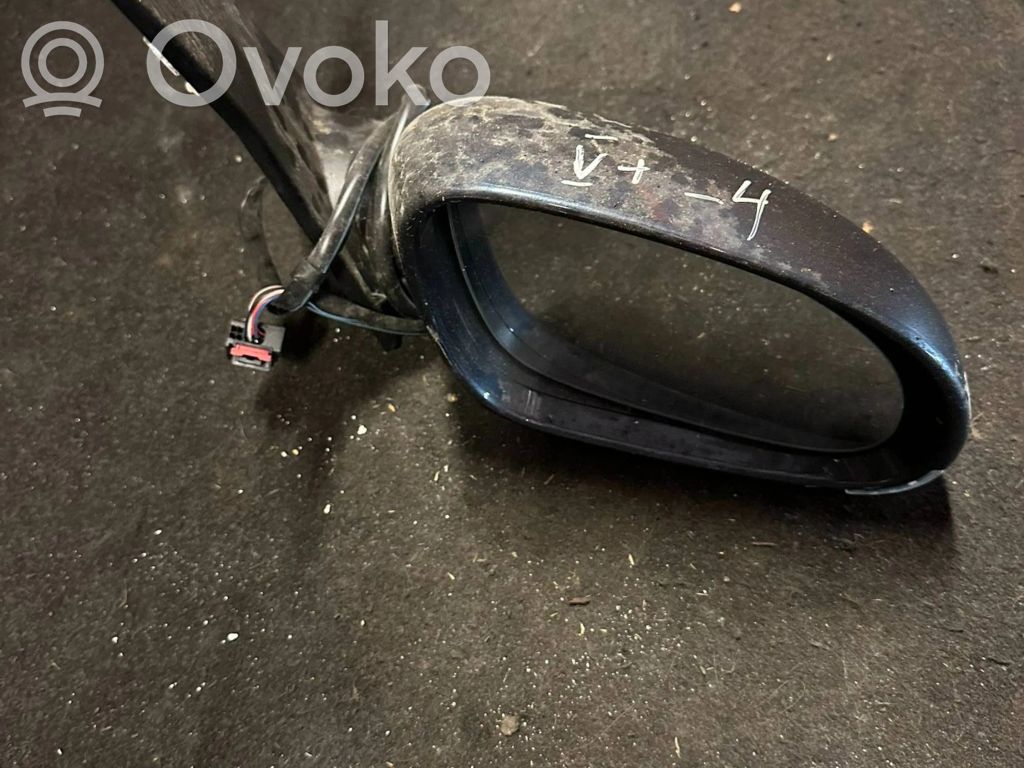 Volkswagen Golf Plus Front door electric wing mirror 