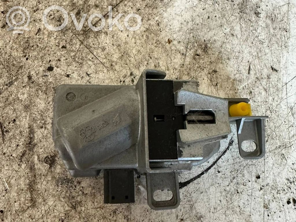 Blokada kolumny kierownicy   P30776153,240406,T060FEBB3,L14M09