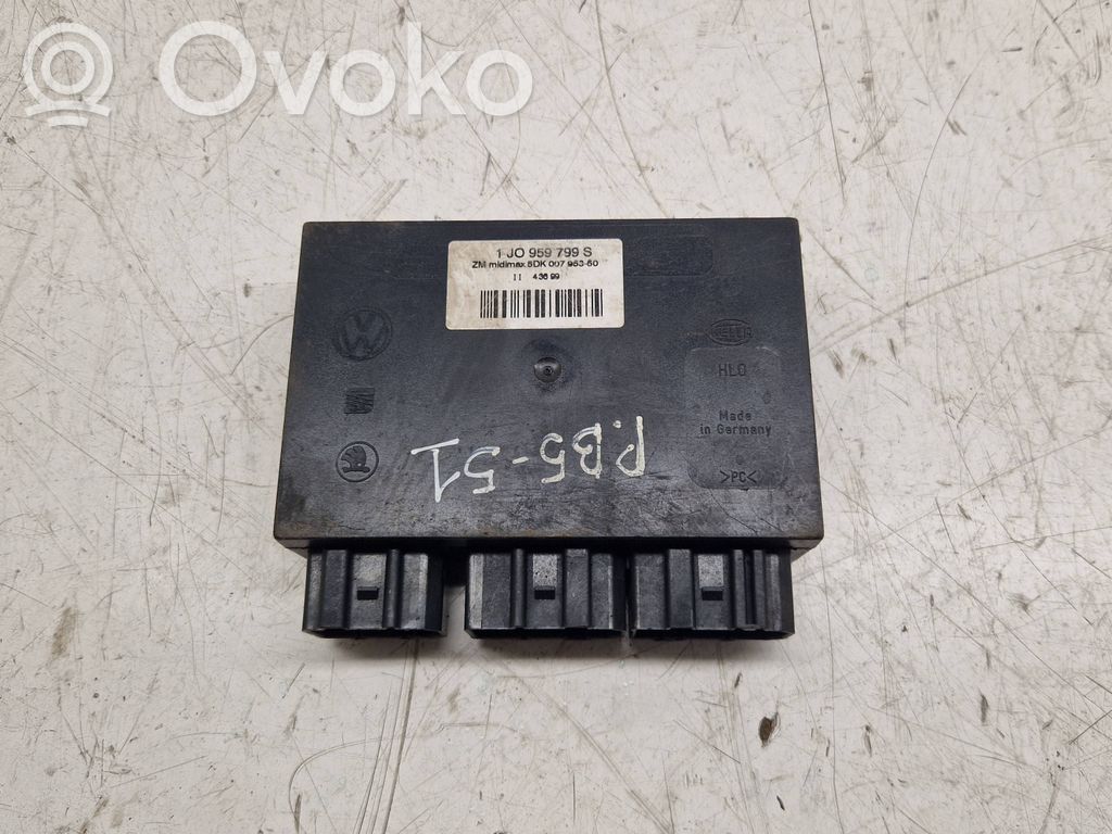 Volkswagen PASSAT B5 Комфортный модуль 