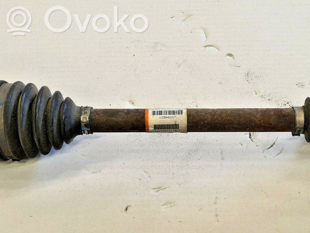 Rear driveshaft   10394237