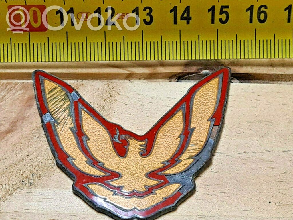Ražotāja emblēma