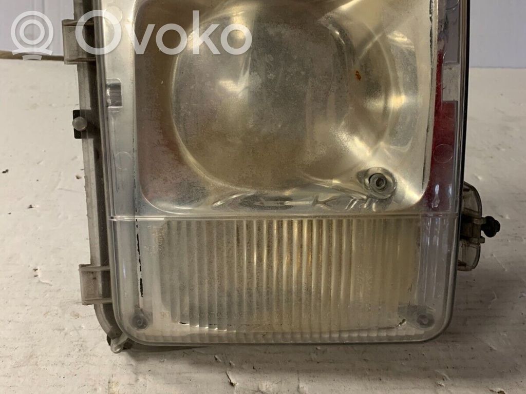 Miglas lukturis priekšā   25761287