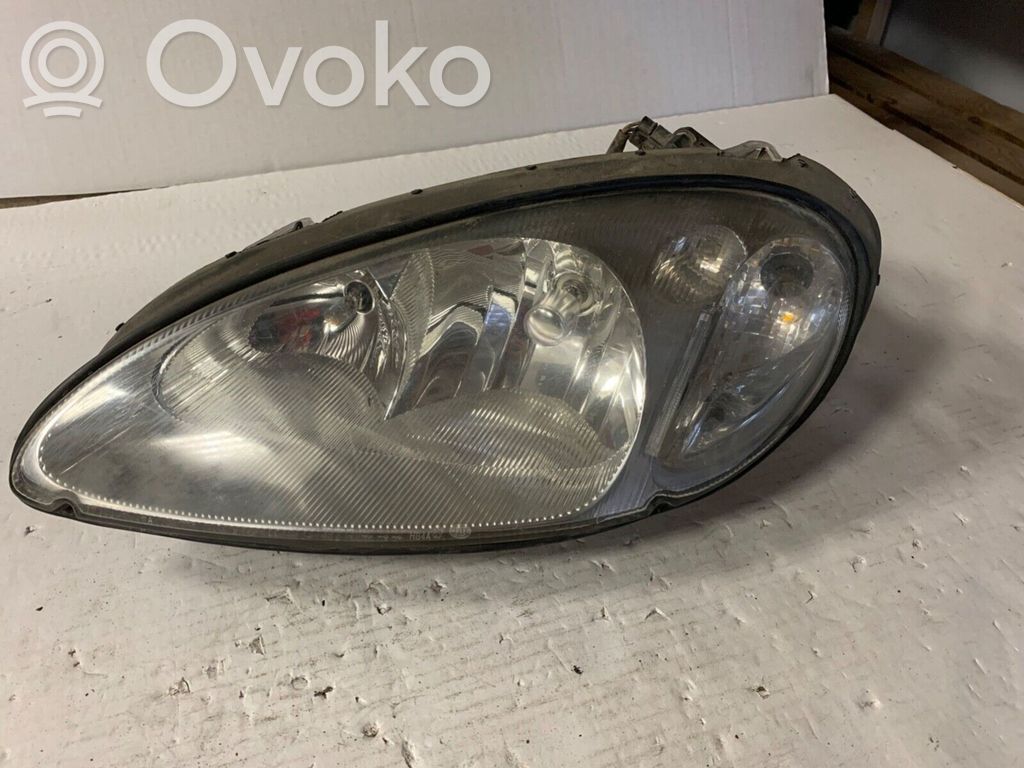 Chrysler PT Cruiser Headlight/headlamp 