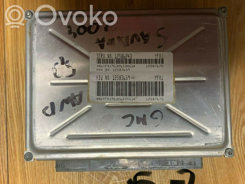 GMC Sierra 1000 Engine control unit/module 