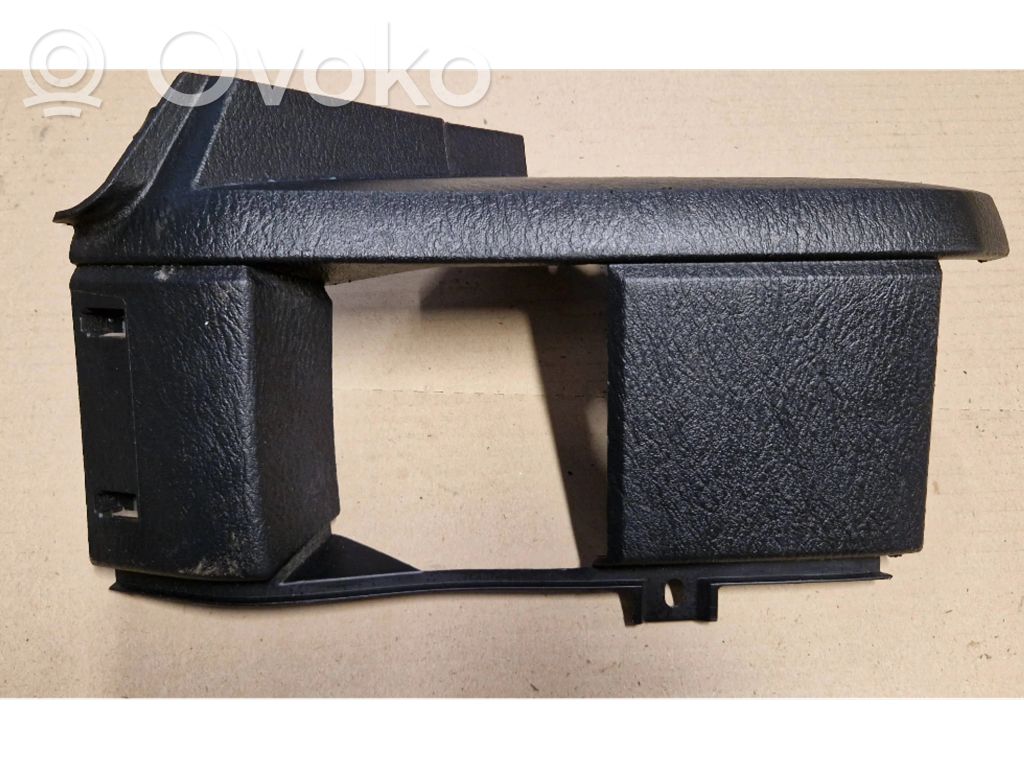 Panelės apdailos skydas (apatinis)   5HK93TRMAB