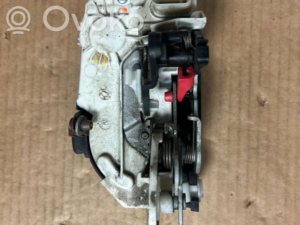 Jeep Patriot Rear door lock 