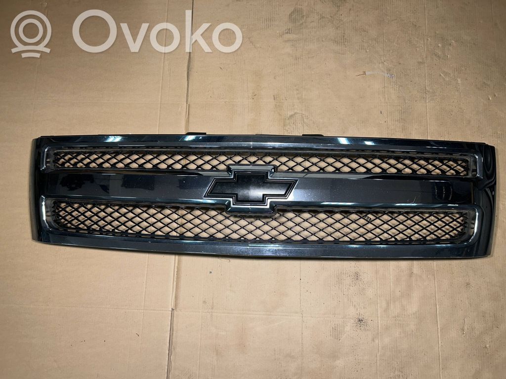 Chevrolet Silverado Griglia superiore del radiatore paraurti anteriore 