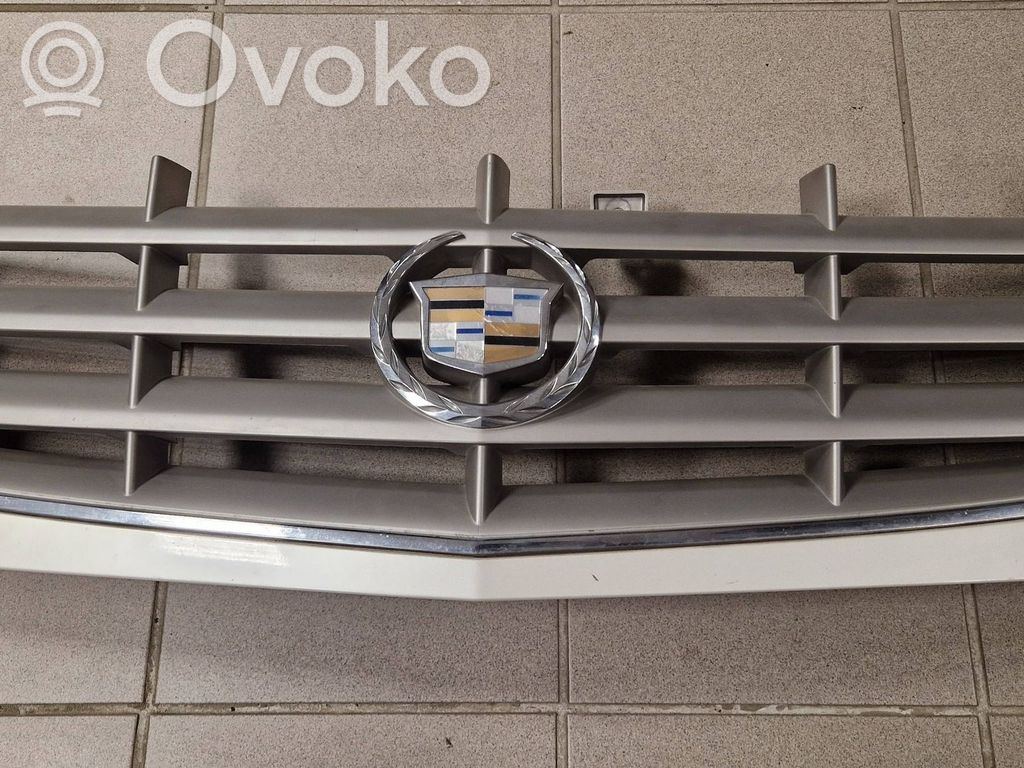 Cadillac Escalade Maskownica / Grill / Atrapa górna chłodnicy 