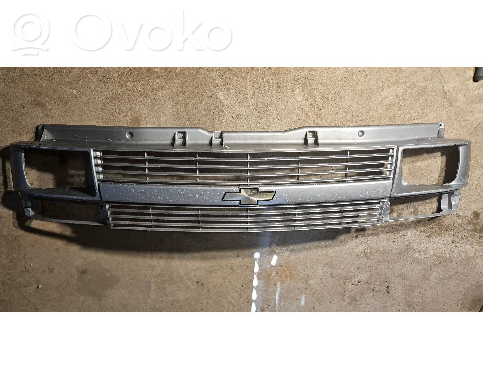 Maskownica / Grill / Atrapa górna chłodnicy   88968936,DD410031,25112735