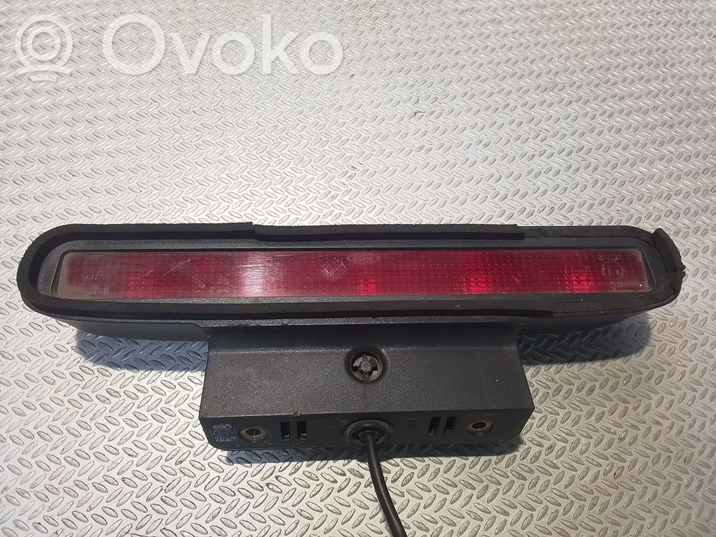 Kolmas/lisäjarruvalo   98VB13N408A