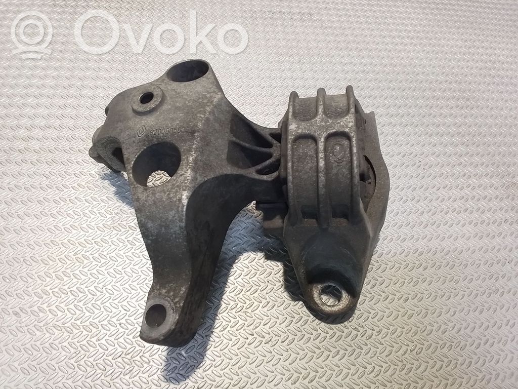 Dacia Logan I Engine mount bracket 