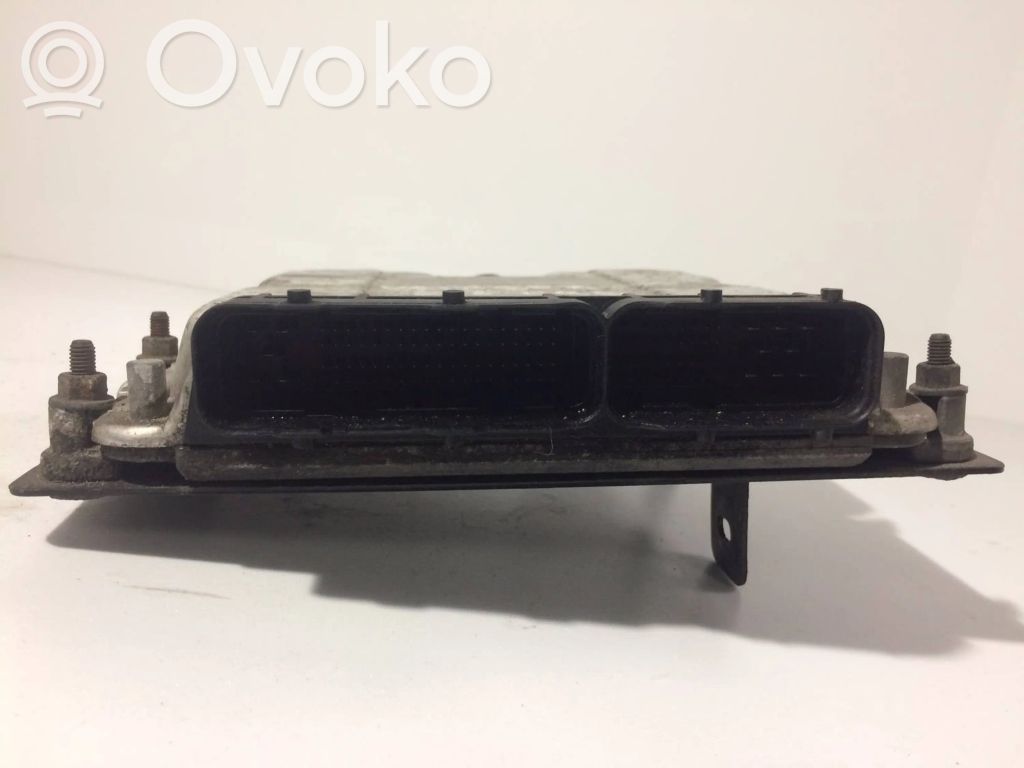 Chrysler Grand Voyager IV Engine control unit/module 