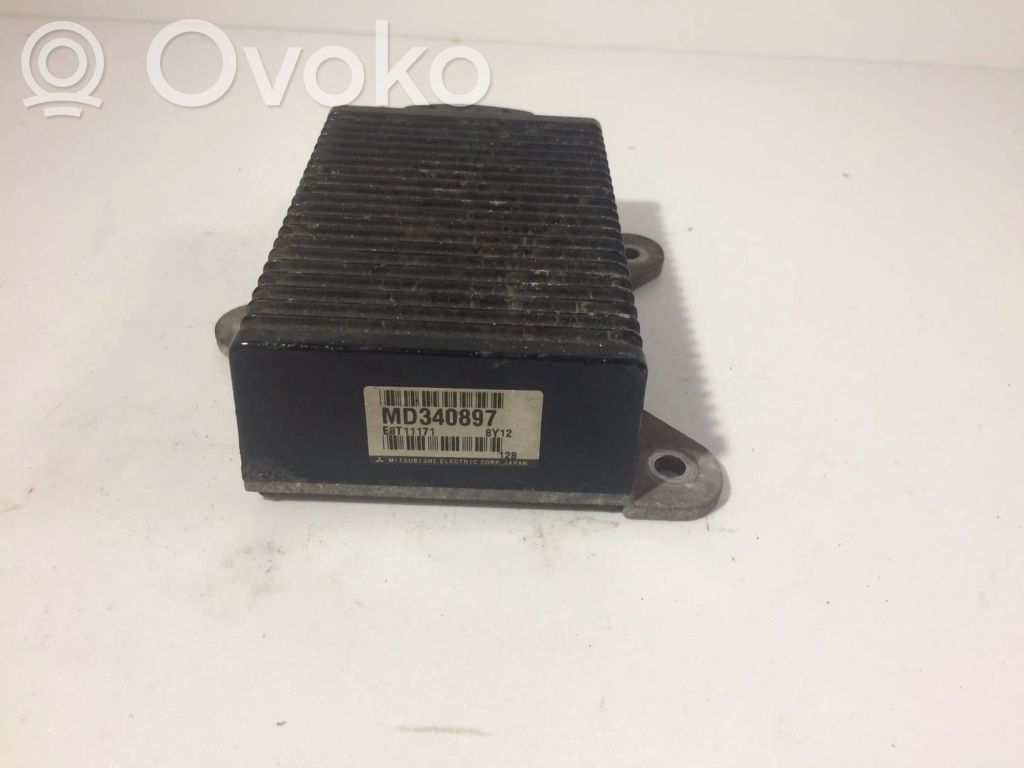 Mitsubishi Carisma Calculateur moteur ECU 