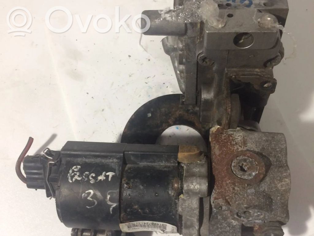 Volkswagen PASSAT B4 Bomba de ABS 