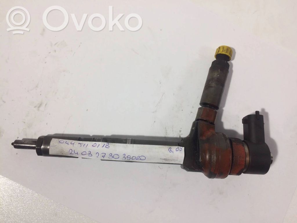 Opel Astra H Inyector de combustible 