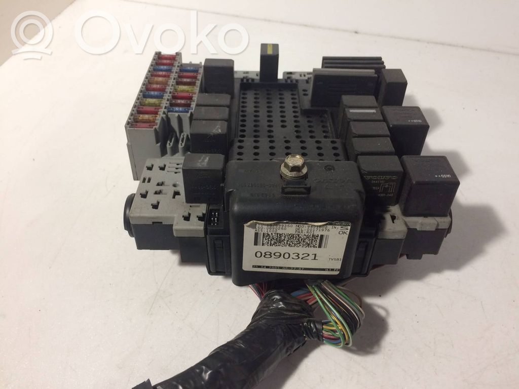 Module de fusibles   08696098