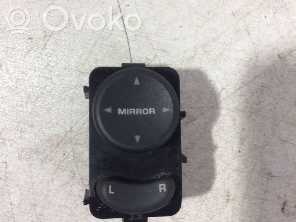 Chrysler Voyager Interruptor del espejo lateral 