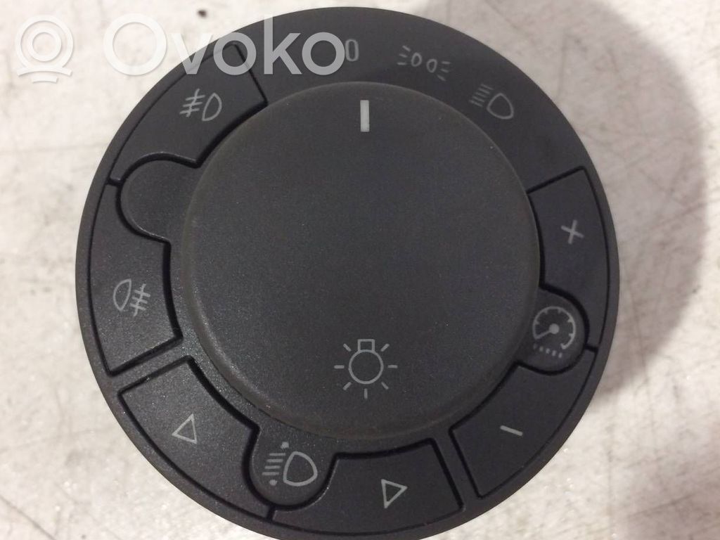Opel Corsa D Light switch 