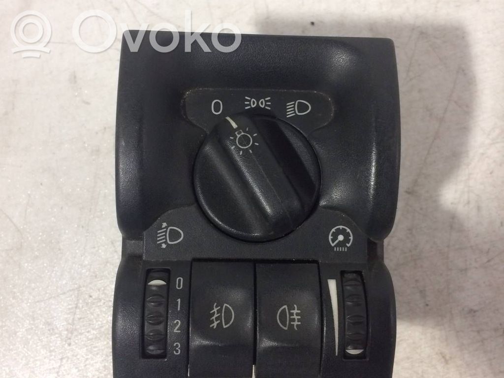 Opel Vectra B Light switch 